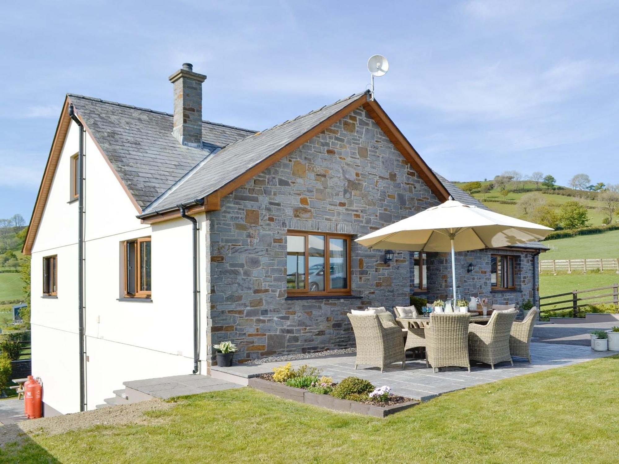 Maes Y Bryn Farmhouse Llanwrda Exteriör bild